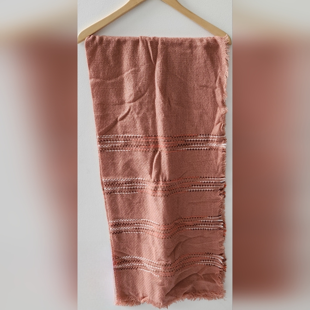 Old Navy Transitional Scarf
